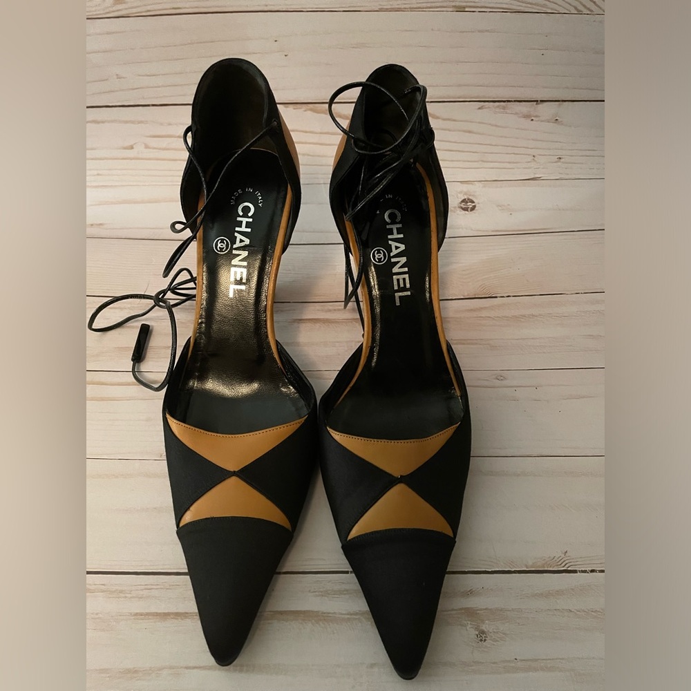 Chanel Vintage Satin & Leather Pointed Toe Lace
Up Ankle Kitten Heels Rare 40